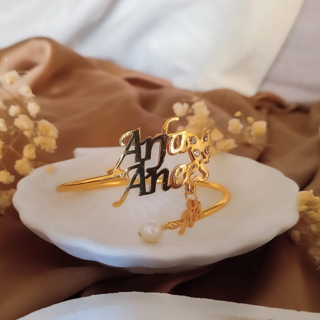 Personalized Pearl Butterfly Name Bangle