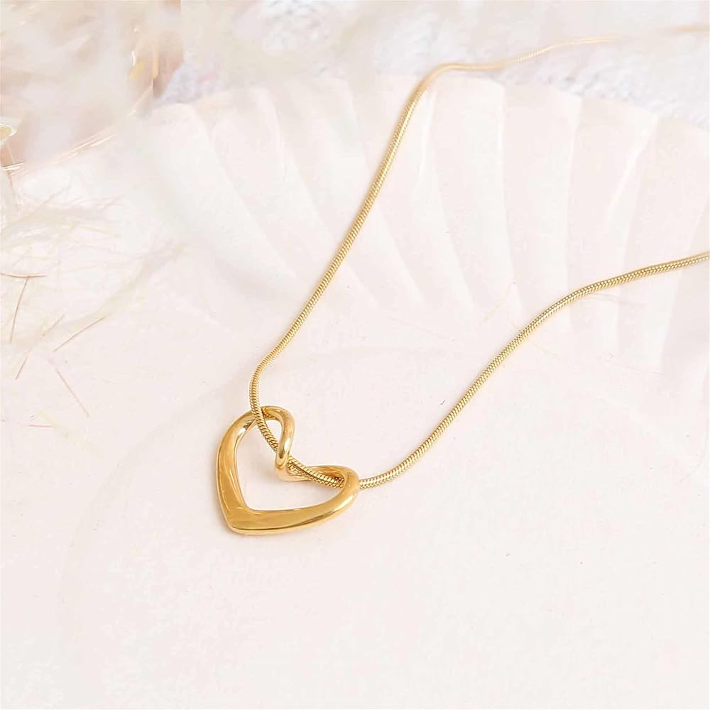 18k Gold Plated Twist Pendant Necklace